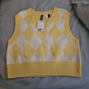 NWT H&M Cropped Sweater Vest